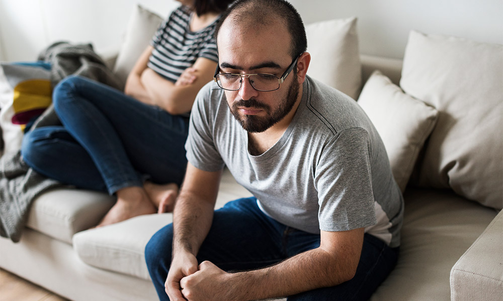 ¿Un hombre puede presentar una solicitud de VAWA?