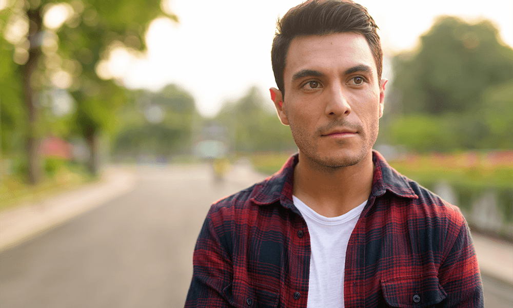 ¿Qué pasa si voy a corte de inmigración sin abogado?