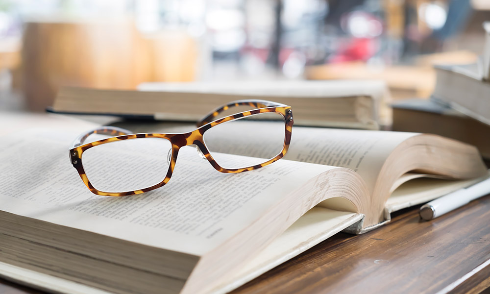 ¿Puedo reabrir mi caso de inmigración 245i?